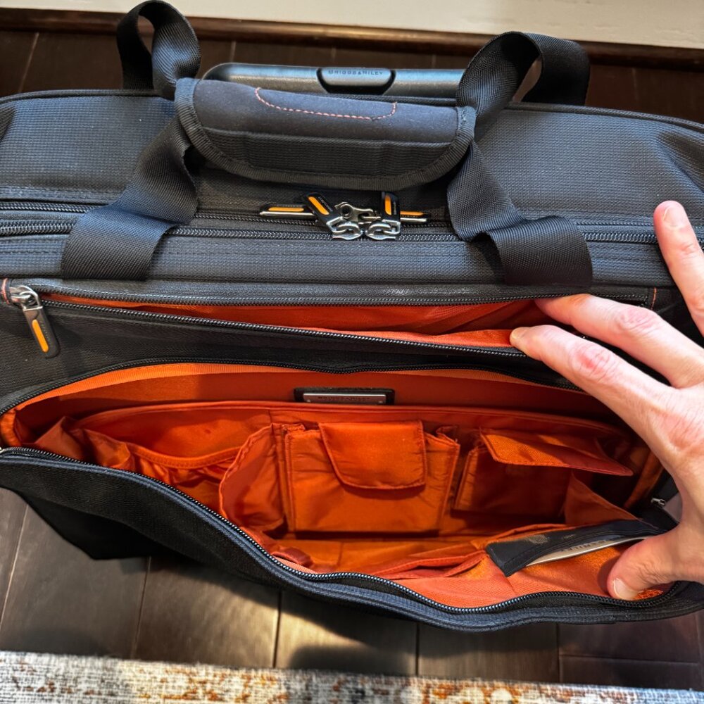 Briggs & Riley Travelware - Picture 3 of 7
